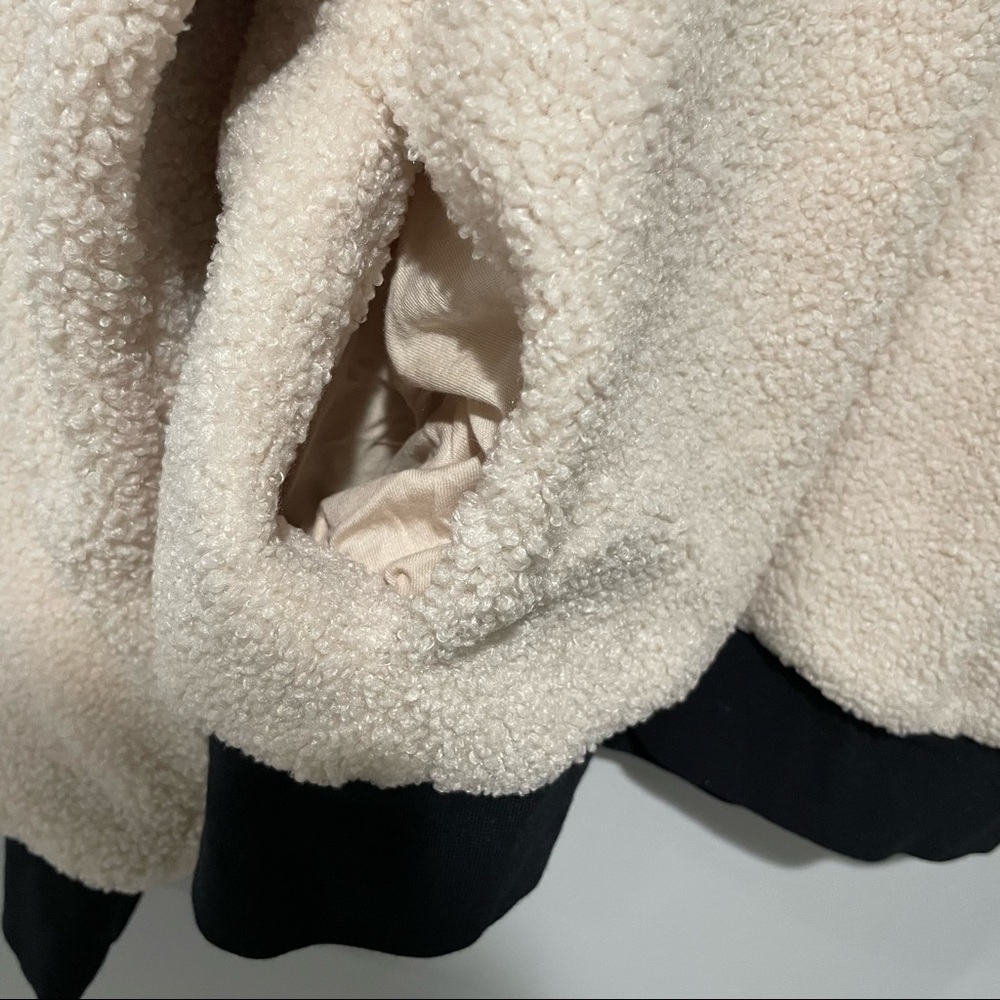NWT Fabletics Dream Polar Fleece Pullover XS Cream Black - Picture 6 of 7